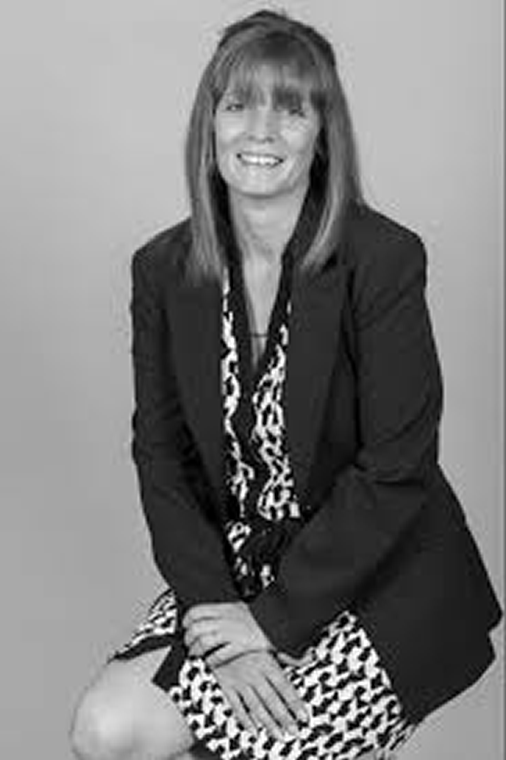 Lynette Jones FCILEx